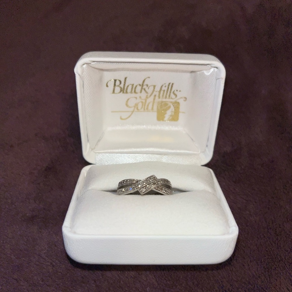 1/4 carat fashion diamond ring